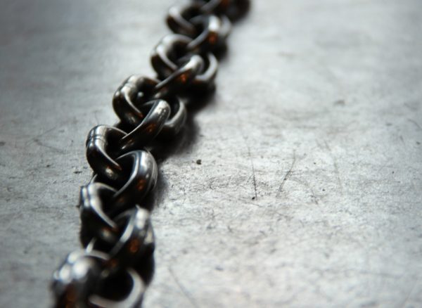chain-690088_1920
